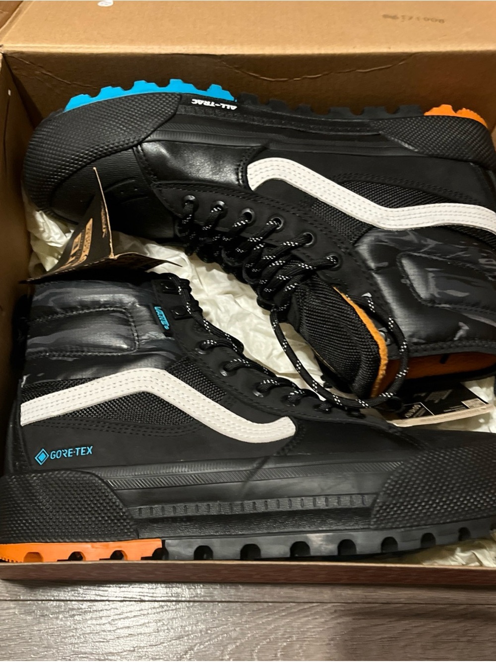 VANS Sk8-Hi Gore-Tex Waterproof Leather Tiger Camo/Black Bootie M 8.5